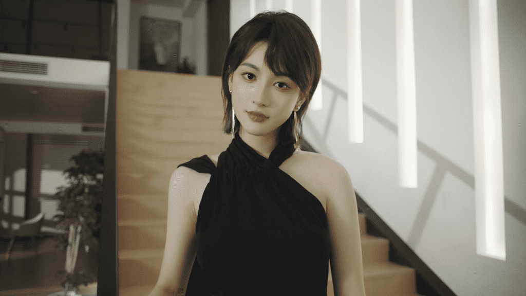 图片[2]-售价45块钱超现实美女互动游戏《开局五个亿》，这里免费玩-掘金谷